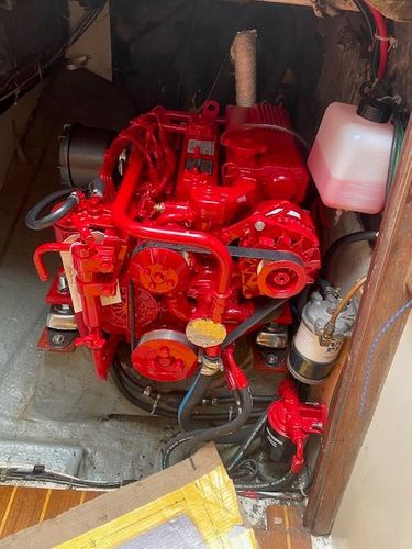 1981 Hinterhoeller Niagara 35